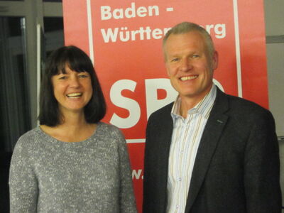 Kreisvorsitzende Caroline Vermeulen und MdL Rainer Hinderer